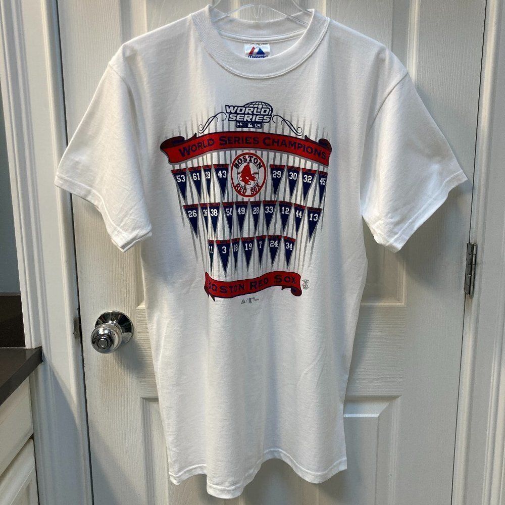 Boston Red Sox Majestic 2004 World Series Champions Shirt Size Large